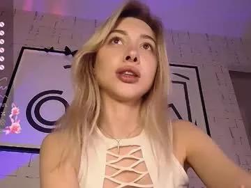 mynameisnikki_ on Chaturbate