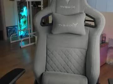 oliverrgroove on Chaturbate