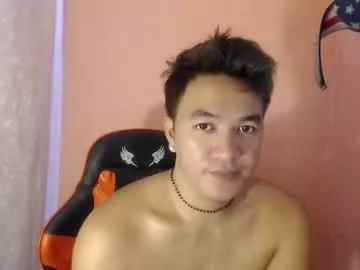petitehugecockxnxxx on Chaturbate