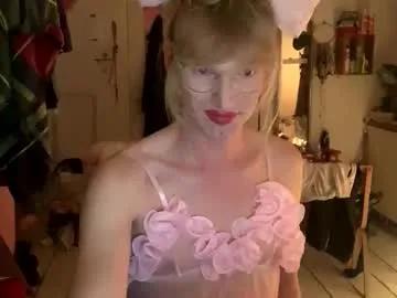 pinkfag on Chaturbate