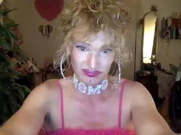 pinkfag on Chaturbate