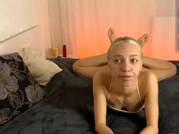 pinkloving on Chaturbate