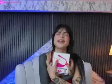 prettybullet on Chaturbate