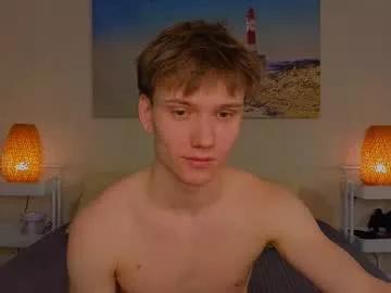 pupsenish on Chaturbate 