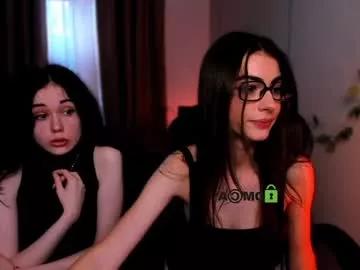 riley_sanders on Chaturbate