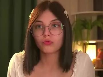 shickshackshock on Chaturbate
