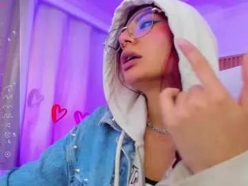 sophiecherry_ on Chaturbate