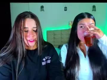 summer_girls01 on Chaturbate