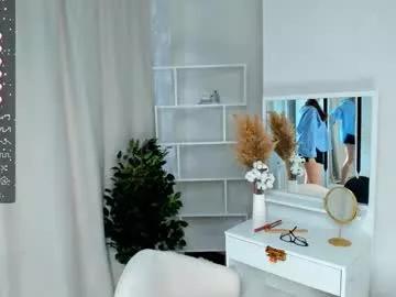 sunnivagaillard on Chaturbate 