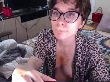sunshinehella on Chaturbate