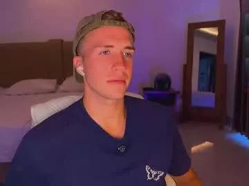 tommy_cumfinger on Chaturbate