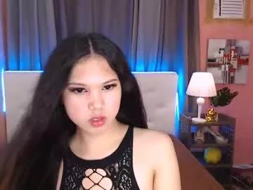 ursweetthalea on Chaturbate