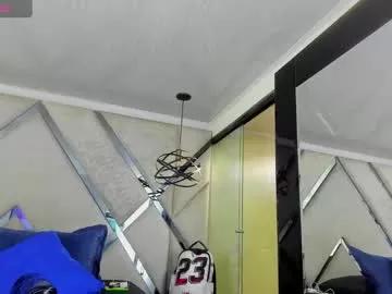 yiyo10_ on Chaturbate 