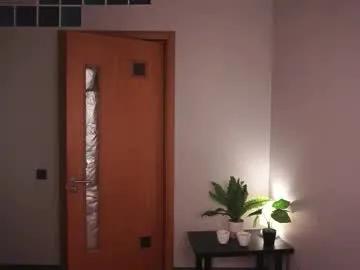 zara_shine on Chaturbate 