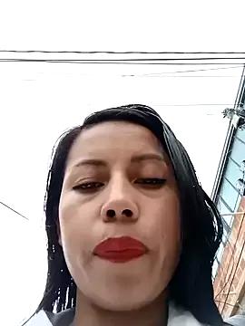 _andrea30 on StripChat