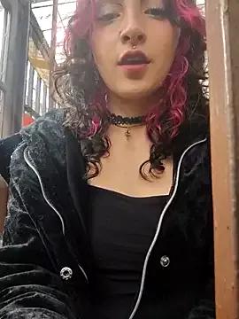 _Laary_Lily on StripChat