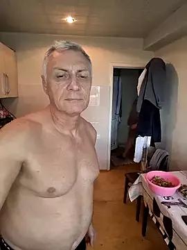 _lady_red_ on StripChat