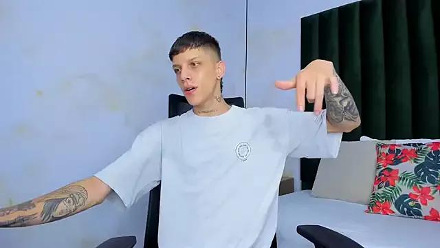 Adam_hard_ on StripChat 