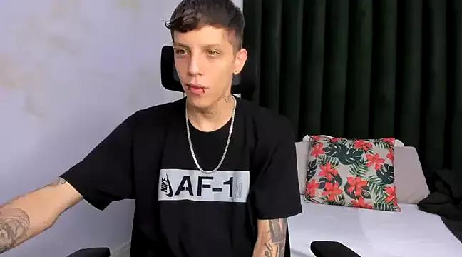 Adam_hard_ on StripChat 