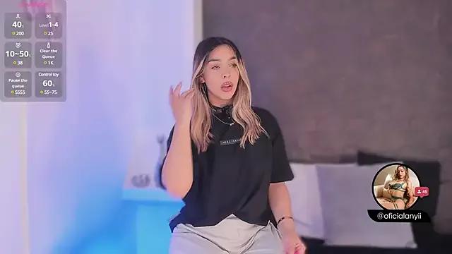 Addison_baker on StripChat