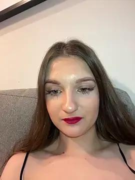 AdelinaEmber on StripChat