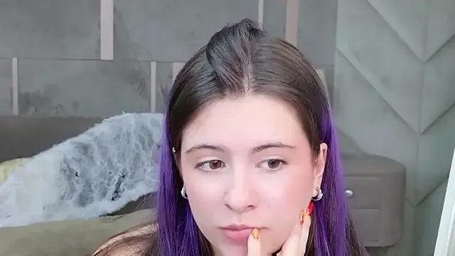 Akira_Halls on StripChat