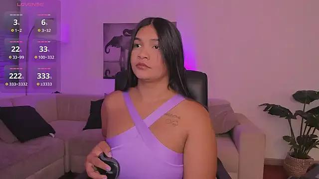 alaia7h on StripChat 