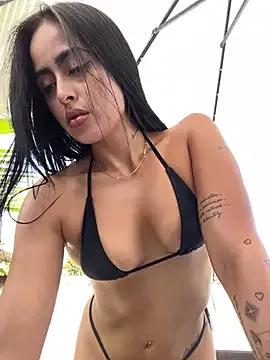 Alexandra_duque on StripChat