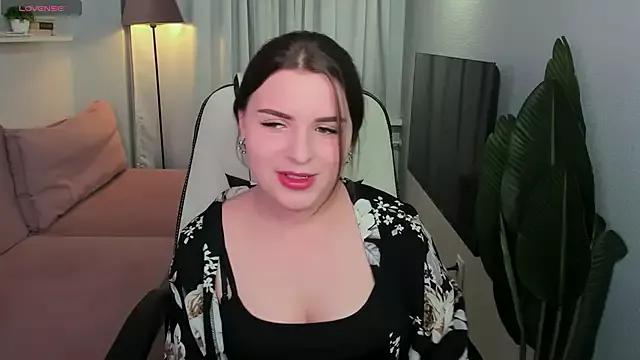 AliceLiador on StripChat