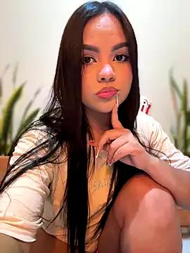 amber_white15 on StripChat