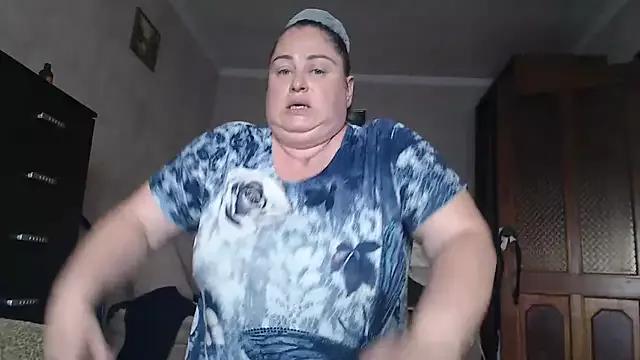 Amy_August on StripChat