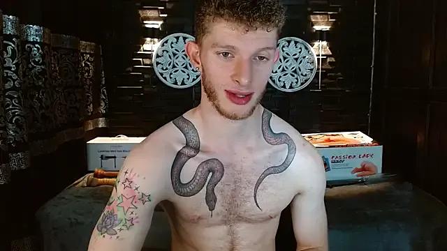 andrewxbi on StripChat