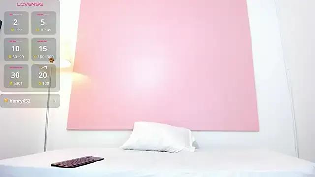 andyylove_jk on StripChat