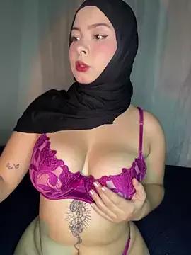 aneesa_darzi on StripChat