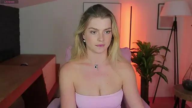 Angel___Blond on StripChat