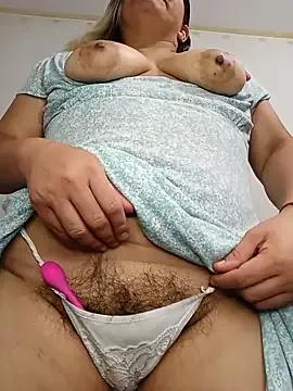 babyariane on StripChat 