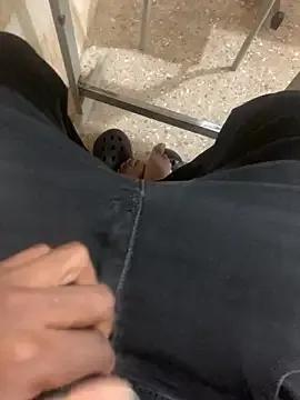 Black-mamba-madingo on StripChat