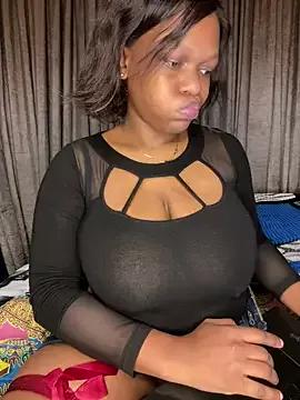 Boneca25 on StripChat