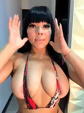 BrendaCrean on StripChat