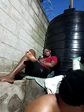 Broan_me on StripChat