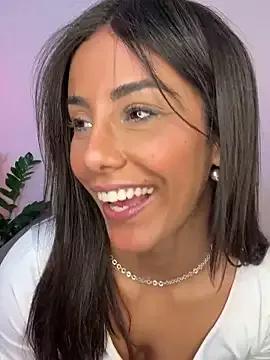 Brownfitbabyy on StripChat