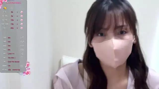 caro-caro on StripChat