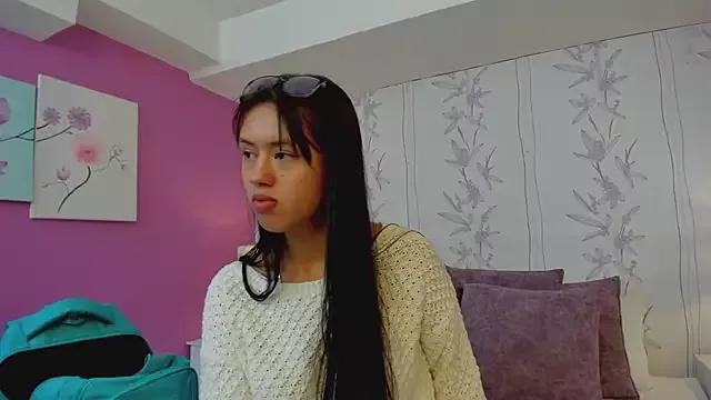 CataleyaRicci on StripChat 