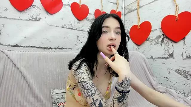 Chatty_Alice on StripChat