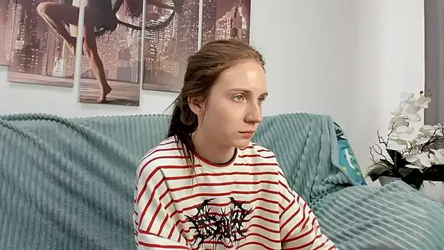 Cheeky_Kellyy on StripChat 