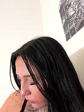 Coco-Love on StripChat 