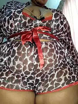 CocoBootyyy on StripChat 