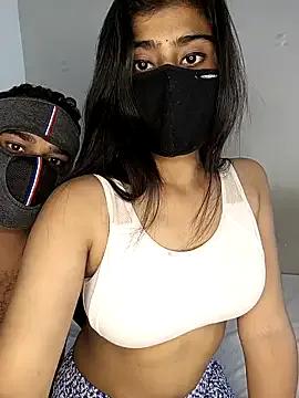 COLAMBIA_X_GURL on StripChat