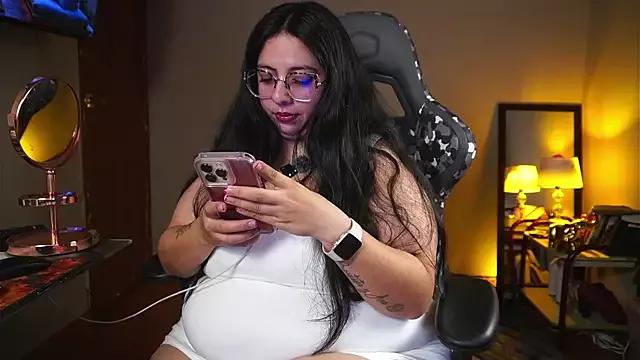 coraline_latin on StripChat