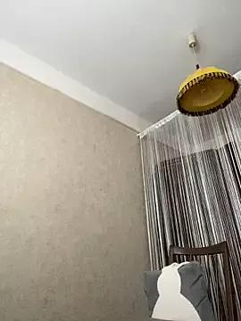 CrazyPinky on StripChat